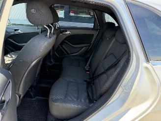 Mercedes B-klasse 180 d Ambition picture 35