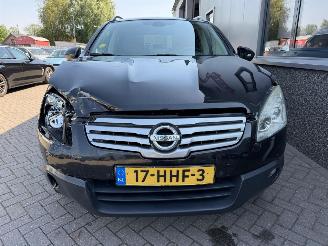 Nissan Qashqai+2 2.0 Tekna picture 9