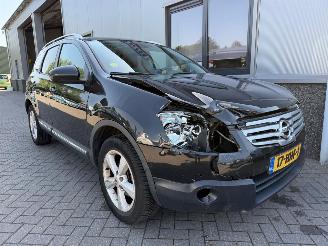 Unfallwagen Nissan Qashqai+2 2.0 Tekna 2009/11