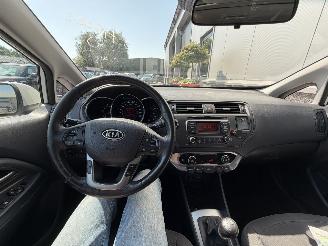 Kia Rio 1.2 CVVT Super Pack picture 32