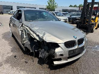 BMW 3-serie 330i High Executive Coupe picture 5