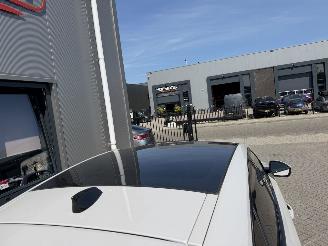 Jaguar E-Pace 1.5 P300e AWD R-Dynamic HSE picture 30