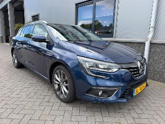 Schadeauto Renault Mégane 1.2 TCe Serie Signature Exclusiv 2018/5