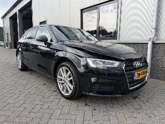 Coche accidentado Audi A3 SPORTBACK 30 TFSI Desing Pro Line Plus Automaat 2019/7