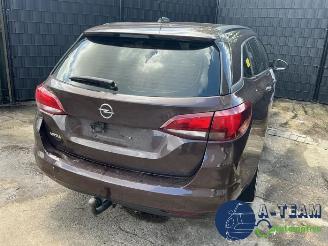 Coche siniestrado Opel Astra Astra K Sports Tourer, Combi, 2015 / 2022 1.6 CDTI 110 16V 2018/7