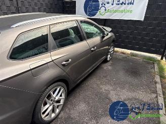 Seat Leon Leon ST (5FF), Combi 5-drs, 2012 / 2020 1.4 TSI Ecomotive 16V picture 4