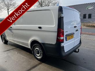 krockskadad bil bedrijf Mercedes Vito 116 CDI Lang 2018/9