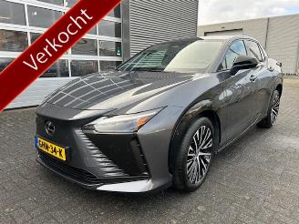 krockskadad bil auto Lexus RZ 450e President Line 71 kWh 2024/8