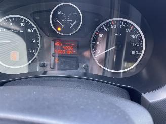 Peugeot Partner 120 1.6 BlueHDi 100 L1 Première S&S picture 18