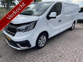 skadebil bedrijf Renault Trafic AUTOMAAT! 2.0 dCi 150 T30 L2H1 Luxe 2022/3