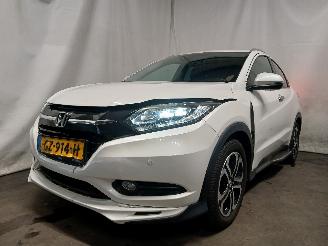 uszkodzony samochody osobowe Honda  HR-V (RU) MPV 1.5 i-VTEC 16V (L15B4(Euro 6)) [96kW]  (08-2015/...) 2015/9