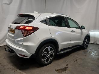 Honda  HR-V (RU) MPV 1.5 i-VTEC 16V (L15B4(Euro 6)) [96kW]  (08-2015/...) picture 6