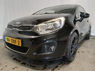 Unfallwagen Kia Rio Rio III (UB) Hatchback 1.2 CVVT 16V (G4LA5) [63kW]  (09-2011/12-2017) 2012/10