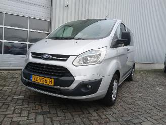 damaged passenger cars Ford Transit Transit Custom Van 2.2 TDCi 16V (DRF4) [74kW]  (04-2012/06-2016) 2016/9