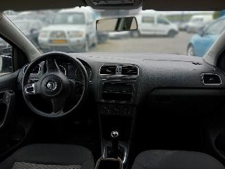 Volkswagen Polo Polo V (6R) Hatchback 1.2 TDI 12V BlueMotion (CFWA(Euro 5)) [55kW]  (1=
0-2009/05-2014) picture 9