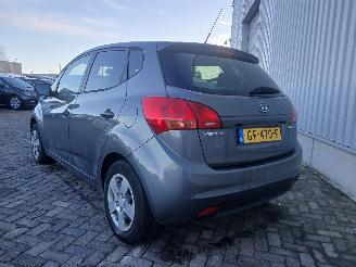 Kia Venga Venga MPV 1.4 CVVT 16V (G4FA) [66kW]  (02-2010/03-2019) picture 4