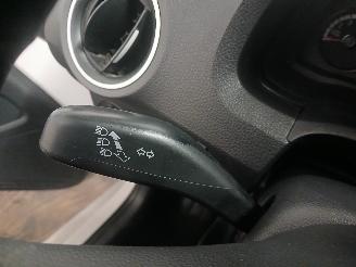 Volkswagen Up! Up! (121) Hatchback 1.0 12V 60 (CHYA) [44kW]  (08-2011/08-2020) picture 13