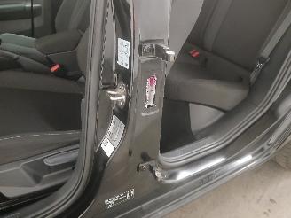 Volkswagen Polo Polo VI (AW1) Hatchback 5-drs 1.0 TGI 12V (DBYA) [66kW]  (09-2017/...)= picture 23