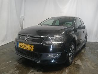Voiture accidenté Volkswagen Polo Polo V (6R) Hatchback 1.4 TDI (CUSA(Euro 6)) [55kW]  (03-2014/10-2017)= 2015/6