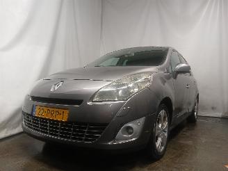 damaged passenger cars Renault Scenic Grand Scénic III (JZ) MPV 2.0 16V CVT (M4R-F713) [103kW]  (02-2009/1=
2-2016) 2011/3