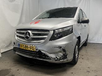 Schadeauto Mercedes Vito Vito (447.6) Van 2.2 114 CDI 16V (OM651.950) [100kW]  (10-2014/...) 2017/3