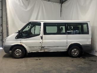 Ford Transit Transit Bus 2.2 TDCi 16V (P8FB(Euro 4)) [63kW]  (04-2006/08-2014) picture 4