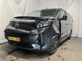 Damaged car Citroën Jumpy Jumpy Van 2.0 Blue HDI 145 (DW10FDDU370(EHS)) [106kW]  (09-2020/04-202=
5) 2025/4