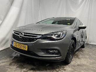Coche accidentado Opel Astra Astra K Sports Tourer Combi 1.4 Turbo 16V (B14XFT(Euro 6)) [110kW]  (1=
1-2015/12-2022) 2018/3