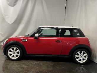 Mini Mini Mini (R56) Hatchback 1.6 16V Cooper (N12-B16A) [88kW]  (10-2006/02-201=
2) picture 4