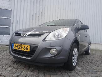 Unfallwagen Hyundai I-20 i20 Hatchback 1.2i 16V (G4LA) [57kW]  (09-2008/12-2012) 2012/3