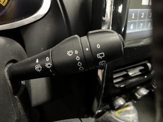 Renault Clio Clio IV (5R) Hatchback 5-drs 1.5 Energy dCi 90 FAP (K9K-639) [66kW]  (=
11-2012/08-2021) picture 22