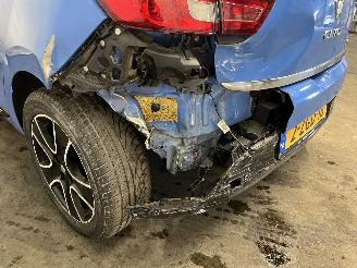 Renault Clio Clio IV (5R) Hatchback 5-drs 1.5 Energy dCi 90 FAP (K9K-639) [66kW]  (=
11-2012/08-2021) picture 13