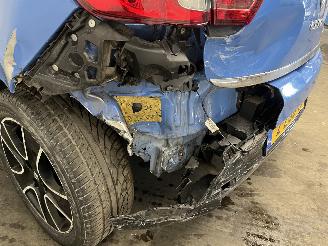 Renault Clio Clio IV (5R) Hatchback 5-drs 1.5 Energy dCi 90 FAP (K9K-639) [66kW]  (=
11-2012/08-2021) picture 12