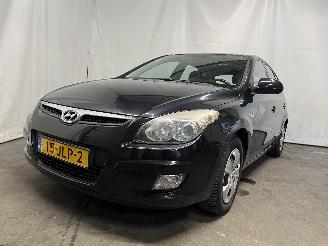 skadebil auto Hyundai I-30 i30 (FD) Hatchback 1.4 CVVT 16V (G4FA) [80kW]  (10-2007/11-2011) 2009/6