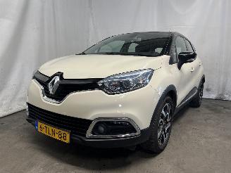 uszkodzony samochody osobowe Renault Captur Captur I (2R) SUV 0.9 Energy TCE 12V (H4B-400(H4B-A4)) [66kW]  (06-201=
3/...) 2014/3