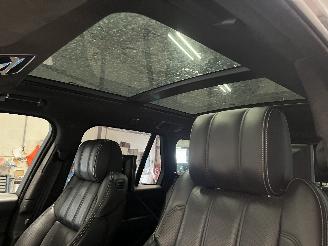 Land Rover Range Rover Range Rover IV (LG) Terreinwagen 4.4 SDV8 32V (448DT(DITC)) [250kW]  (=
08-2012/09-2021) picture 25