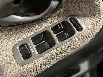 Suzuki Grand-vitara Grand Vitara I (FT/GT/HT) SUV 2.5 V6 24V (H25A) [106kW]  (04-1998/07-2=
003) picture 13