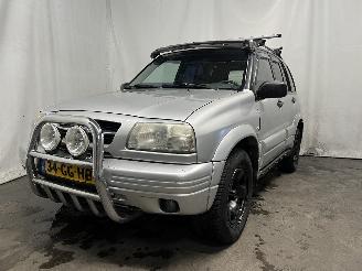 Auto incidentate Suzuki Grand-vitara Grand Vitara I (FT/GT/HT) SUV 2.5 V6 24V (H25A) [106kW]  (04-1998/07-2=
003) 2000/10