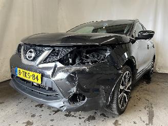 uszkodzony samochody osobowe Nissan Qashqai Qashqai (J11) SUV 1.2 DIG-T 16V (HRA2DDT) [85kW]  (11-2013/08-2018) 2014/3