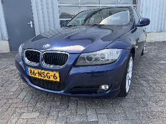 Damaged car BMW 3-serie 3 serie Touring (E91) Combi 318i 16V (N43-B20A) [100kW]  (05-2007/05-2=
012) 2010/11