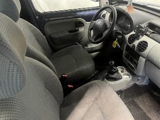 Renault Kangoo Kangoo (KC) MPV 1.2 16V (D4F-730(Euro 4)) [55kW]  (06-2001/01-2008) picture 9