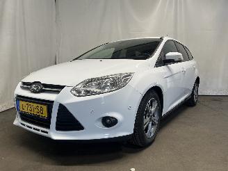 uszkodzony samochody osobowe Ford Focus Focus 3 Wagon Combi 1.0 Ti-VCT EcoBoost 12V 125 (M1DC) [92kW]  (02-201=
2/05-2018) 2013/5