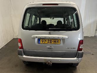 Peugeot Partner Partner Combispace MPV 1.6 16V (TU5JP4(NFU)) [80kW]  (07-2001/03-2008)= picture 20