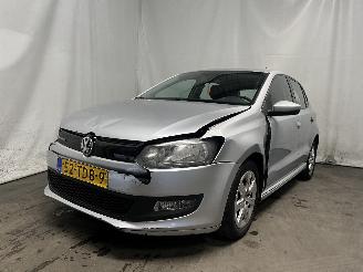 Voiture accidenté Volkswagen Polo Polo V (6R) Hatchback 1.2 TDI 12V BlueMotion (CFWA(Euro 5)) [55kW]  (1=
0-2009/05-2014) 2012/1