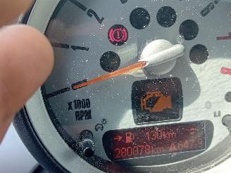 Mini Mini Mini (R56) Hatchback 1.6 16V Cooper (N12-B16A) [90kW]  (09-2009/11-201=
3) picture 2