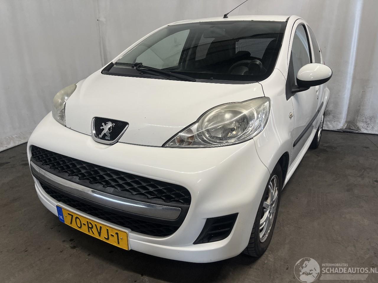 Peugeot 107 107 Hatchback 1.0 12V (384F(1KR)) [50kW]  (06-2005/05-2014)