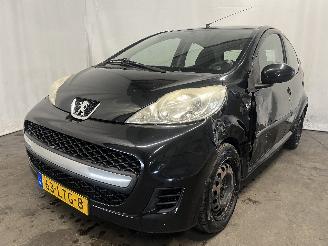 Auto incidentate Peugeot 107 107 Hatchback 1.0 12V (384F(1KR)) [50kW]  (06-2005/05-2014) 2010/6