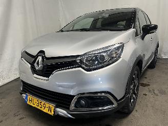 Coche accidentado Renault Captur Captur I (2R) SUV 1.2 TCE 16V EDC (H5F-412(H5F-G4)) [87kW]  (01-2016/.=
=2E.) 2015/12