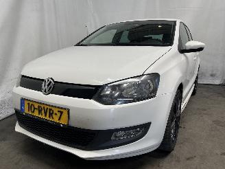 Voiture accidenté Volkswagen Polo Polo V (6R) Hatchback 1.2 TDI 12V BlueMotion (CFWA(Euro 5)) [55kW]  (1=
0-2009/05-2014) 2011/8