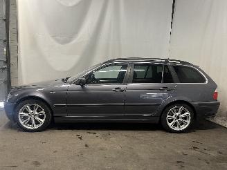 BMW 3-serie 3 serie Touring (E46/3) Combi 330xi 24V (M54-B30(306S3)) [170kW]  (06-=
2000/09-2005) picture 4